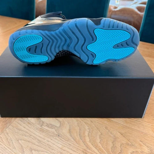 Air Jordan 11 Gamus